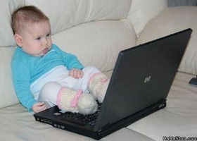lazy-baby-laptop